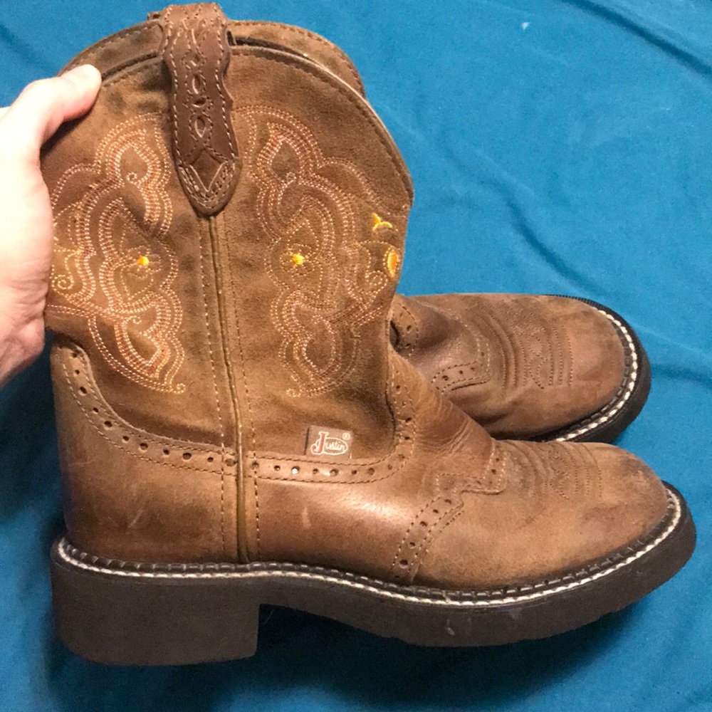Justin Boots, size 7